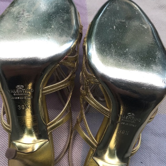 SOLD❗️❗️VALENTINO leather caged sandal high heels - Picture 9 of 16